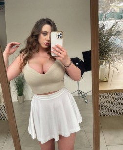 Фото проститутки Юля №1 в городе Усолье-Сибирское